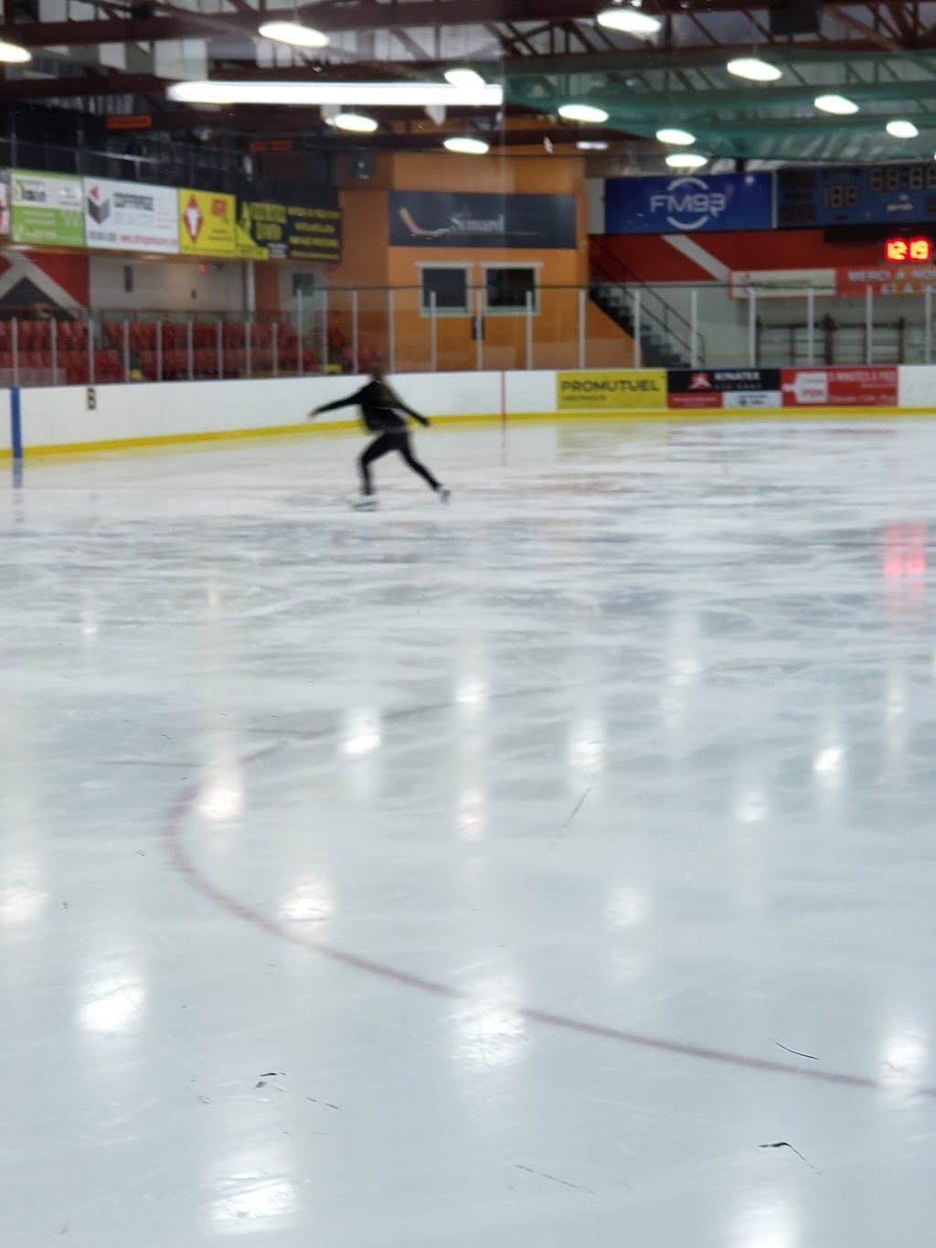 Arena Côte De Beaupré | 10991 MONTAGNARD BOUL, Beaupré, QC G0A 1E0, Canada | Phone: (418) 827-4501