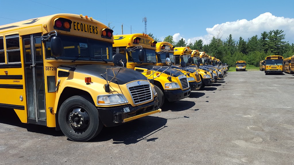 Autobus Québec Métro 2000 Inc | 2050 Av. Industrielle, Québec, QC G3K 1L7, Canada | Phone: (418) 842-0525