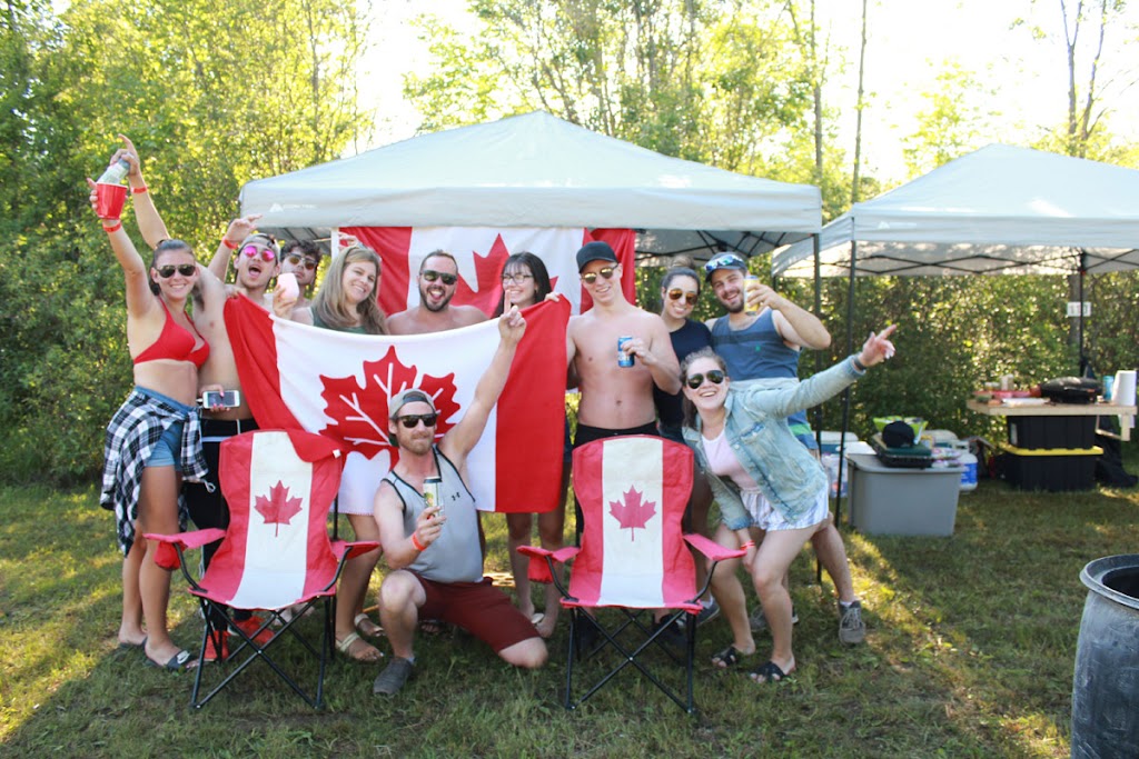 White Sands Campground | 1425 Sauble Falls Pkwy, South Bruce Peninsula, ON N0H 2T0, Canada | Phone: (519) 534-2781