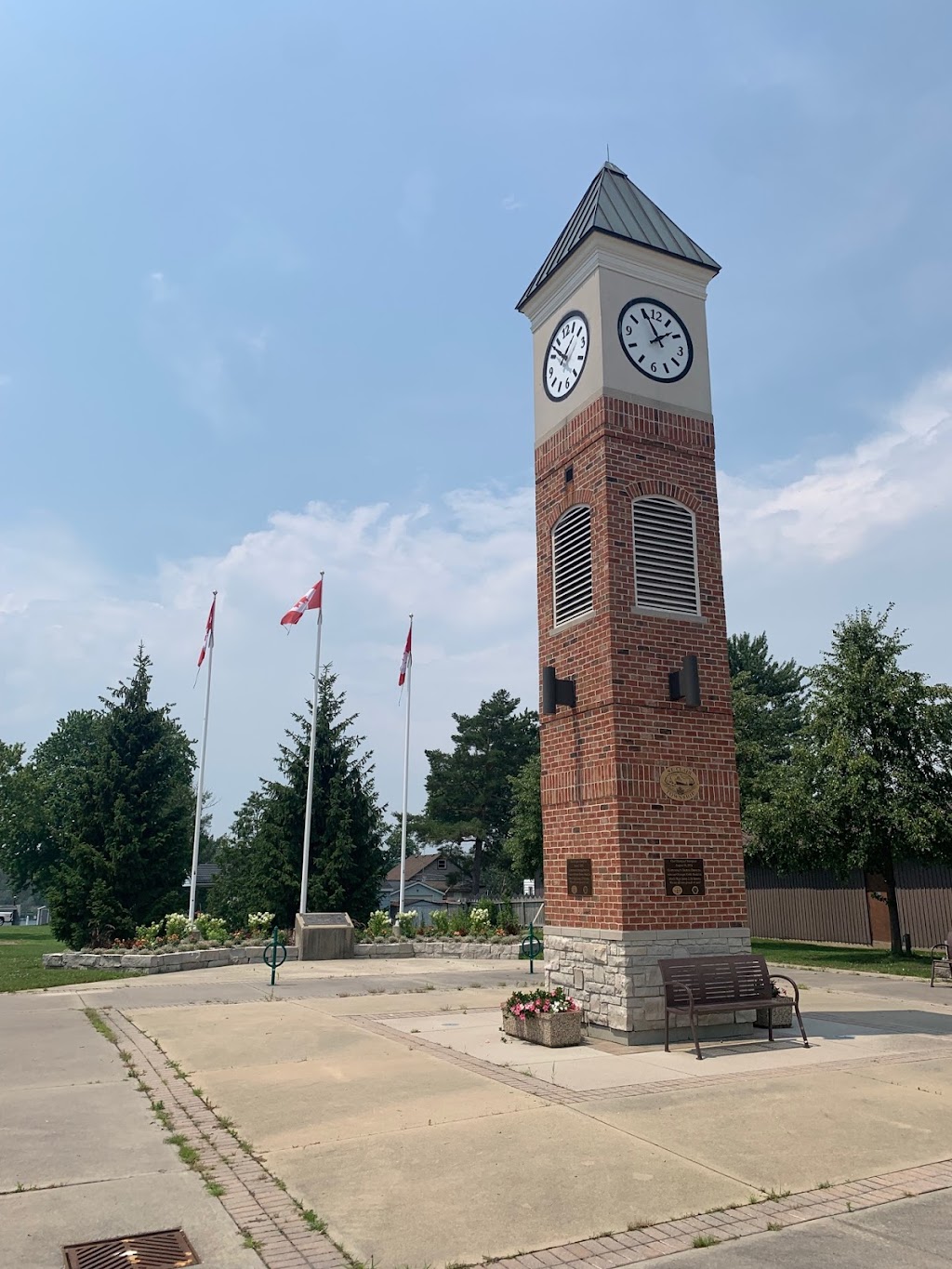 Kniaziew Optometry | 197 Hill St Unit A, Corunna, ON N0N 1G0, Canada | Phone: (519) 813-9851