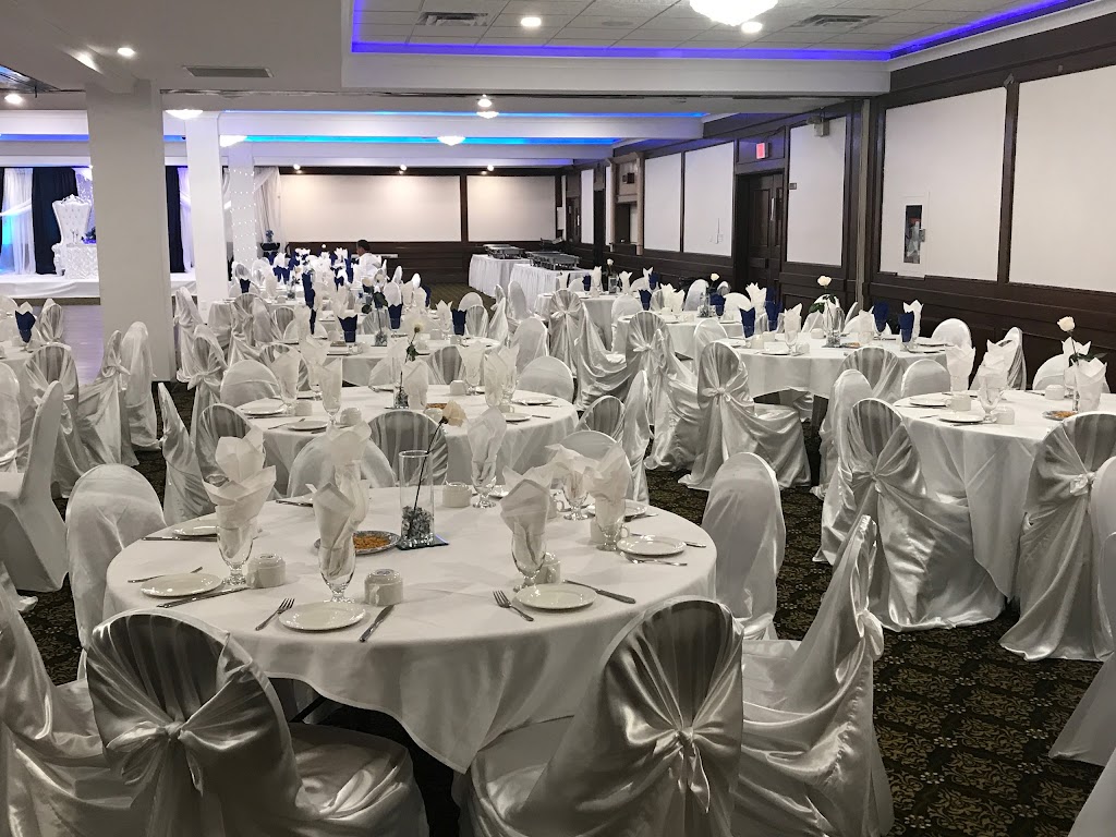 The Majestic Palace Edmonton | 12340 Fort Rd NW, Edmonton, AB T5B 4H5, Canada | Phone: (780) 782-0572
