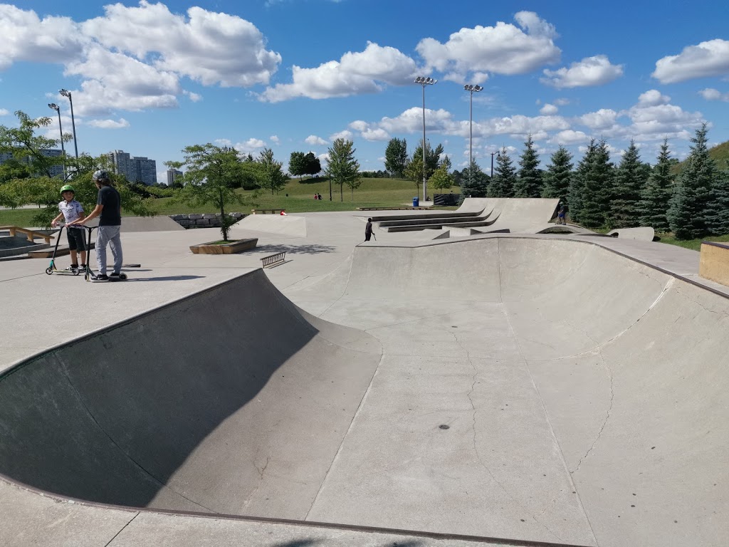 Chinguacousy Park Ski Chalet | 9050 Bramalea Rd, Brampton, ON L6S 6G7, Canada | Phone: (905) 458-6555