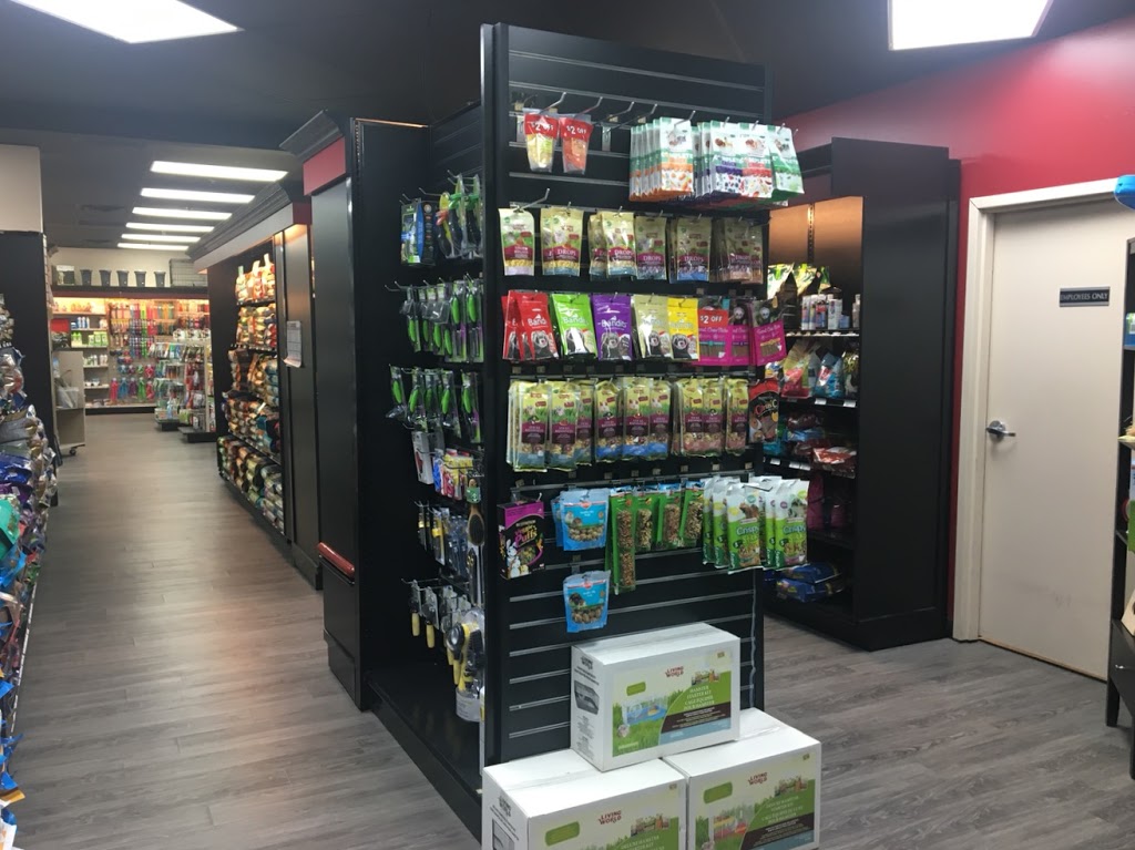 Global Pet Foods | 385 Springbank Ave, Woodstock, ON N4T 1R3, Canada | Phone: (519) 539-0111