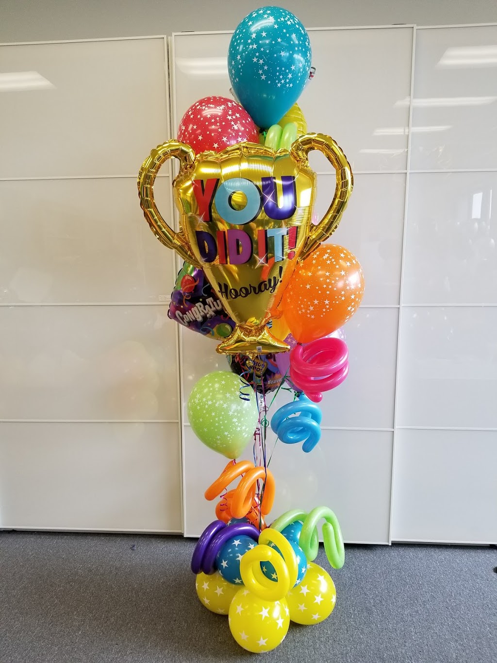 Balloon Masters | 454 Dingens St, Buffalo, NY 14206, USA | Phone: (716) 685-5590