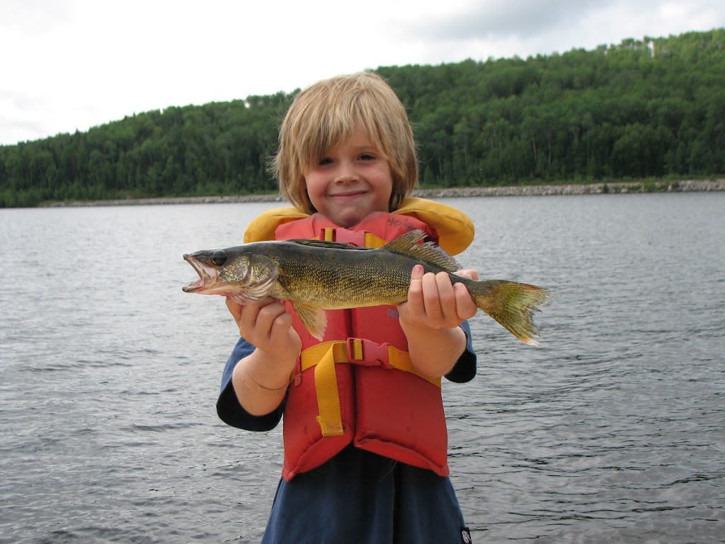 Pourvoirie Windigo - 410 Réservoir Blanc, La Tuque, QC G9X 3N7, Canada