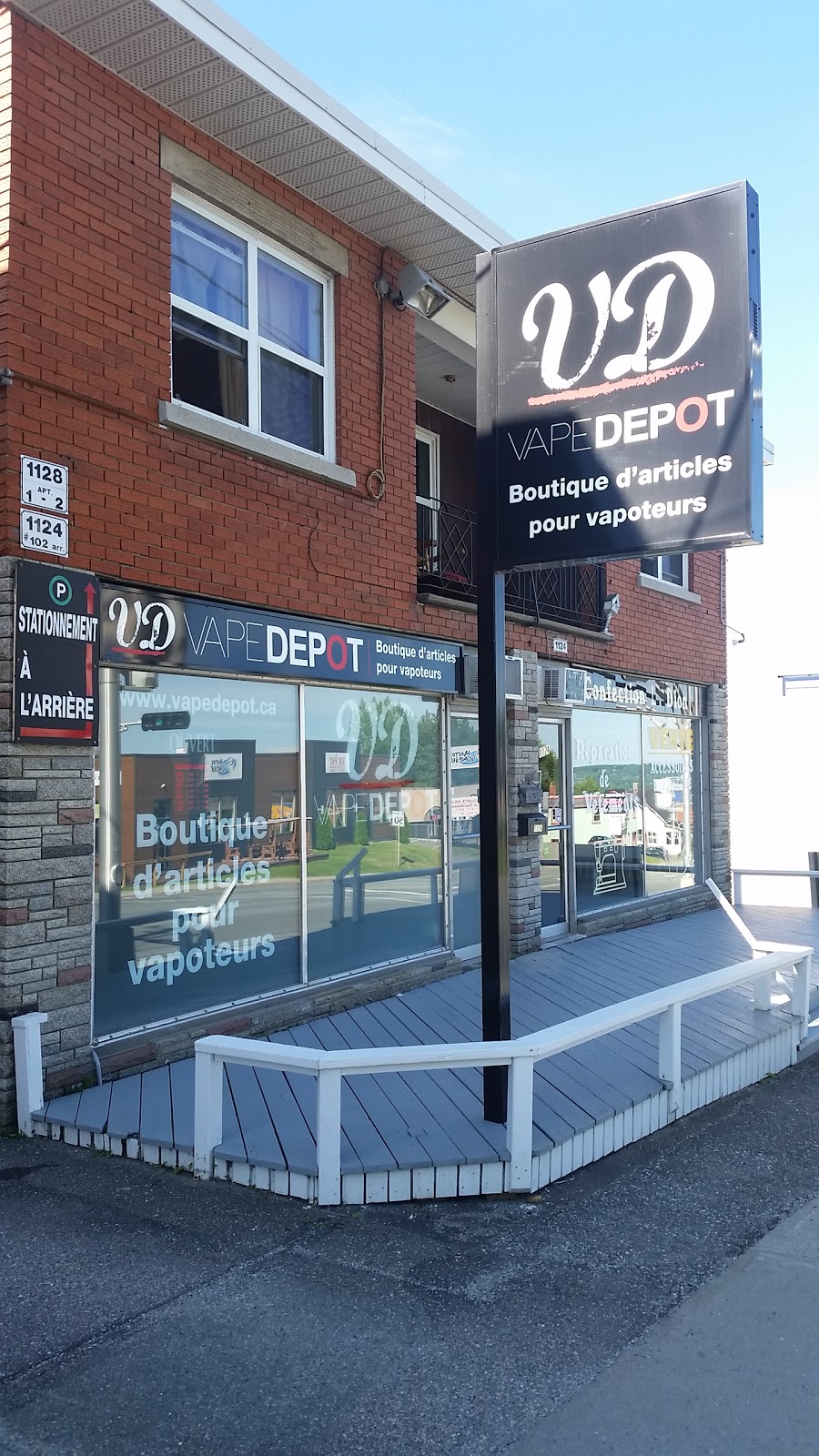 Vape Dépôt Sherbrooke | 1126 Rue King E, Sherbrooke, QC J1G 1E4, Canada | Phone: (819) 791-9495