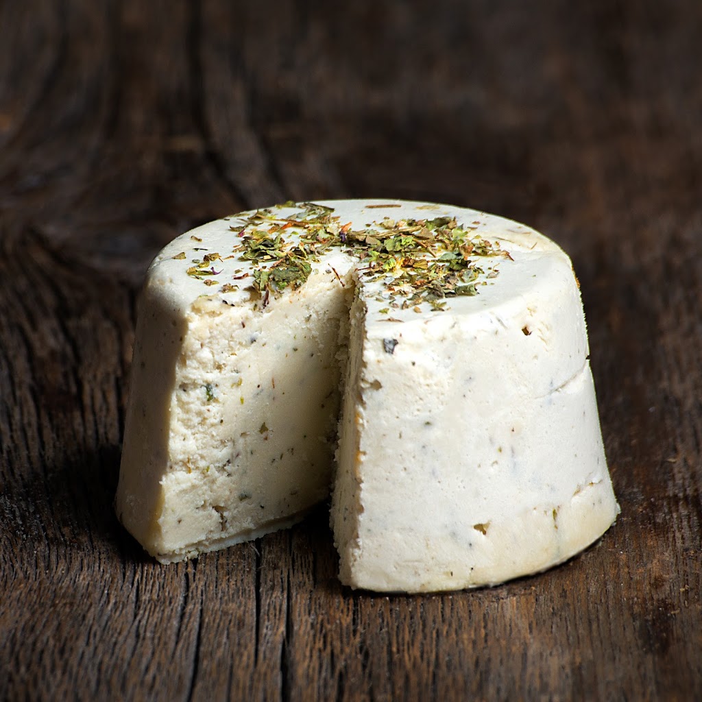 Culcherd | 228 Canarctic Dr, North York, ON M3J 2P4, Canada | Phone: (416) 837-3384