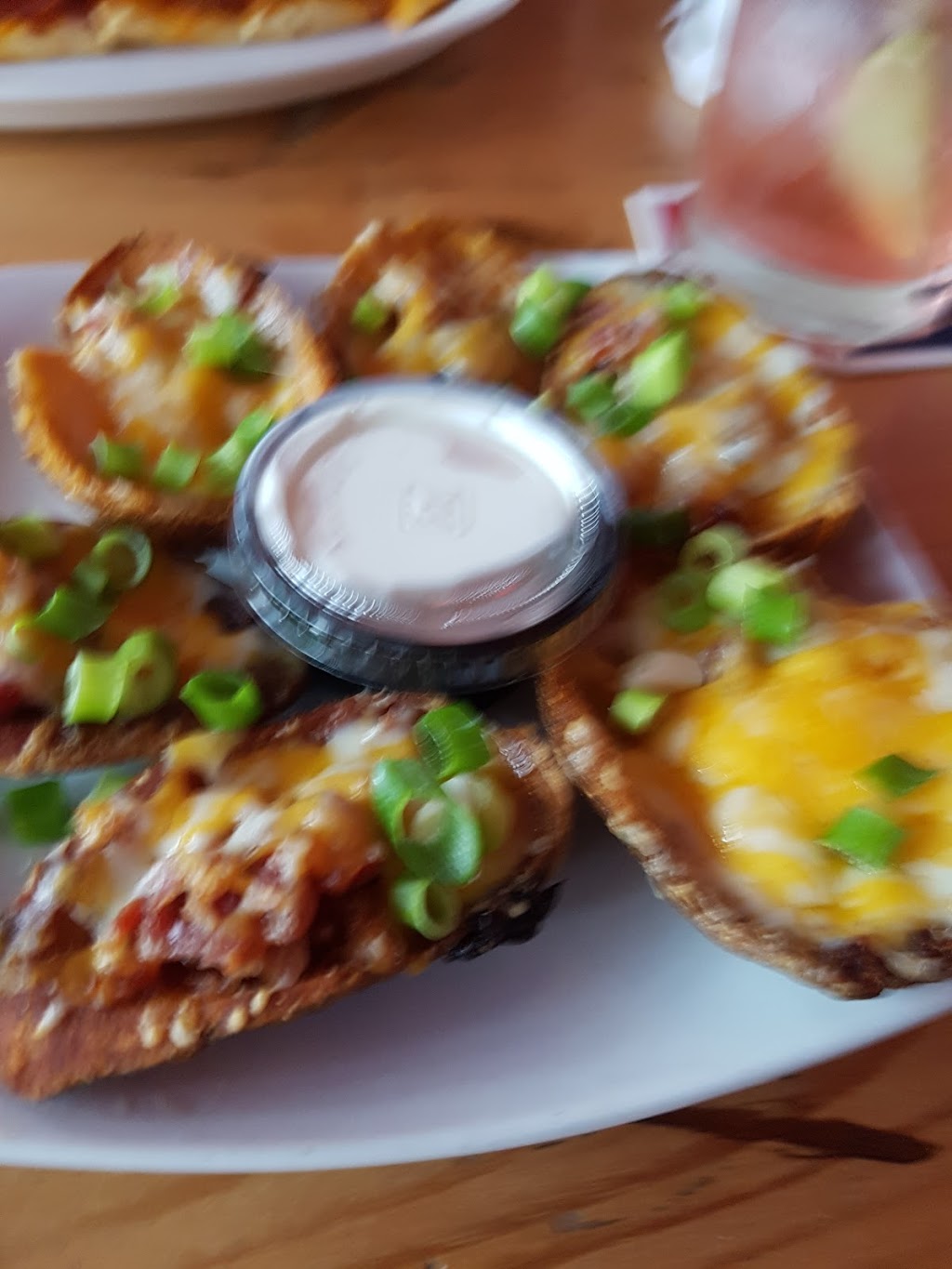 Wild Wing | 237 Mapleview Dr E, Barrie, ON L4N 0W5, Canada | Phone: (705) 722-6090