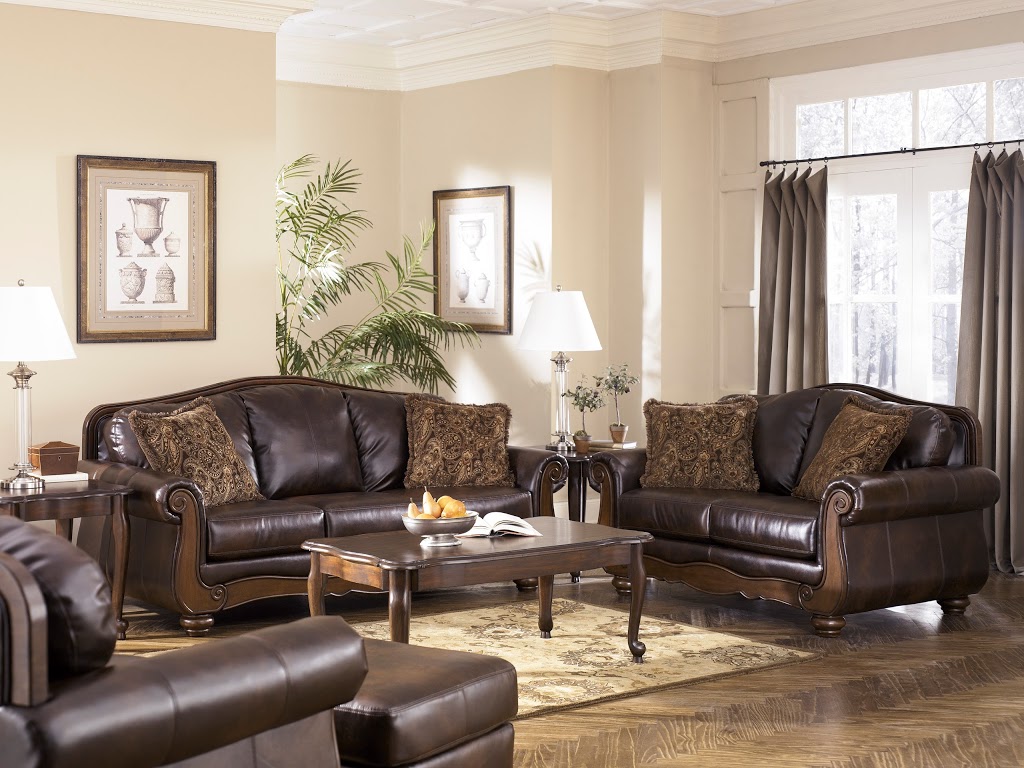 Vanaik Furniture & Mattresses | 2915 Argentia Rd, Mississauga, ON L5N 8G6, Canada | Phone: (905) 858-2667
