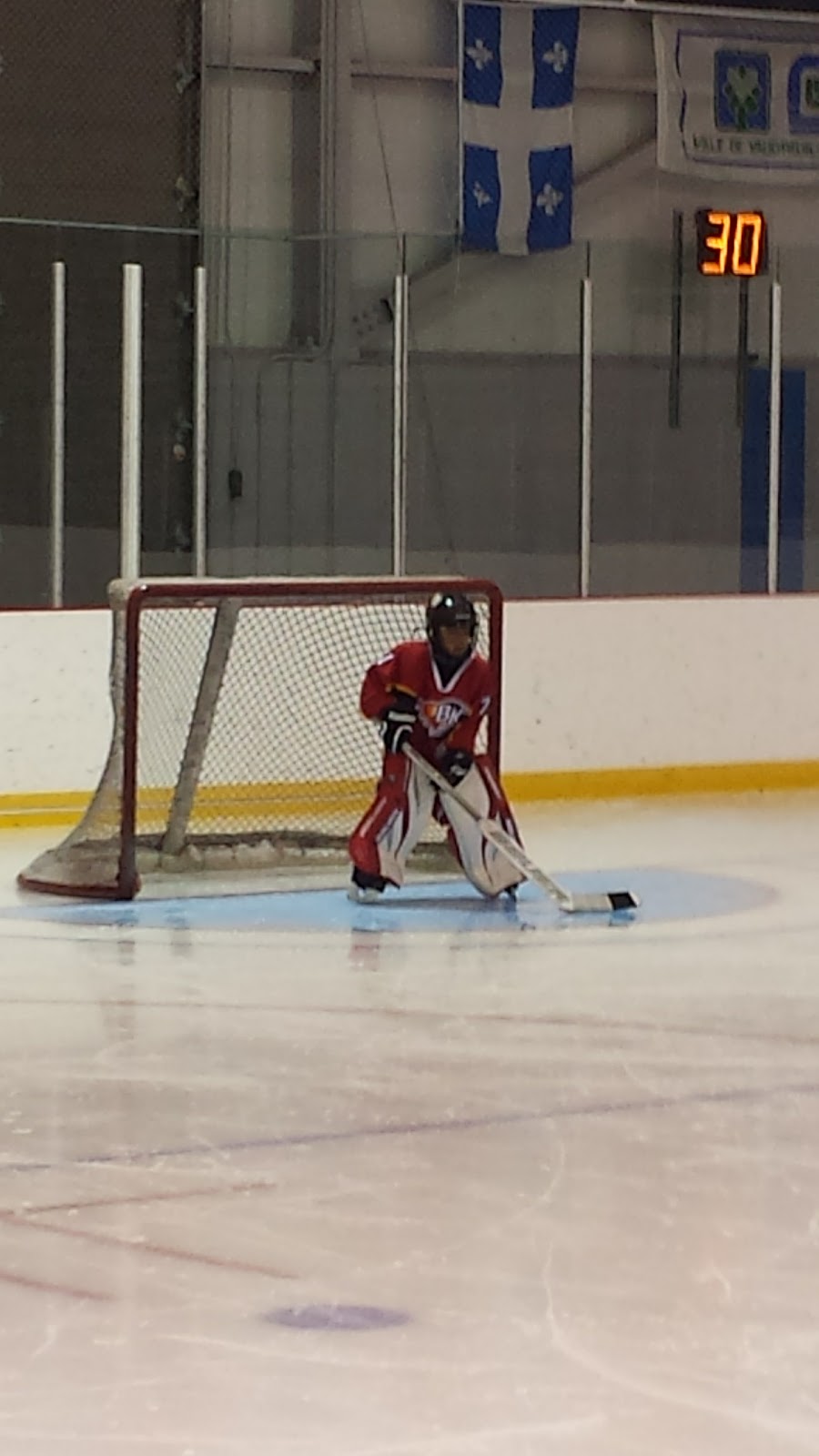 Excellence sur glace | 2950 Rue Edmond, Kirkland, QC H9H 5J5, Canada | Phone: (514) 695-4368