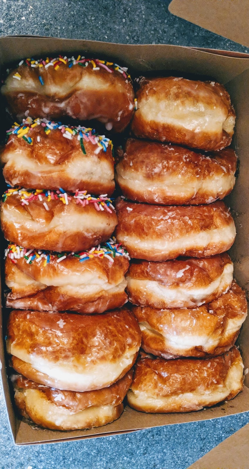 Sherwood Park Bakery | 969 Ordze Rd, Sherwood Park, AB T8A 4L7, Canada | Phone: (780) 467-5760