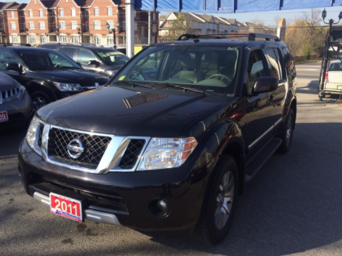 Auto 9000 Sales | 260 Dundas St W A, Mississauga, ON L5B 1J2, Canada | Phone: (905) 366-9989