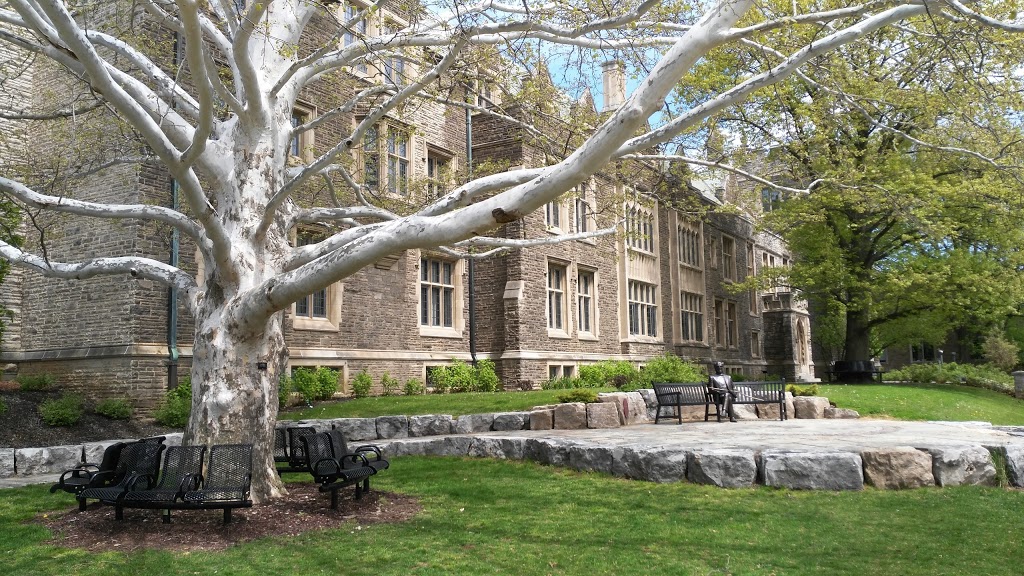 McMaster University | 1280 Main St W, Hamilton, ON L8S 4L8, Canada | Phone: (905) 525-9140