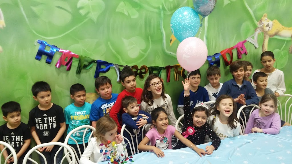 Markham Busy Buddies Indoor Playground | 114 Anderson Ave, Markham, ON L6E 1A5, Canada | Phone: (905) 201-0409