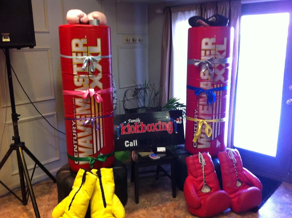 Family Kickboxing | 875 Notre Dame Ave #303, Sudbury, ON P3A 2T2, Canada | Phone: (705) 222-9313