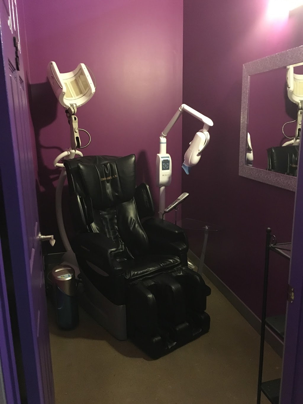 Planet Beach Spray & Spa | 13543 St Albert Trail NW, Edmonton, AB T5L 5E7, Canada | Phone: (780) 732-1200