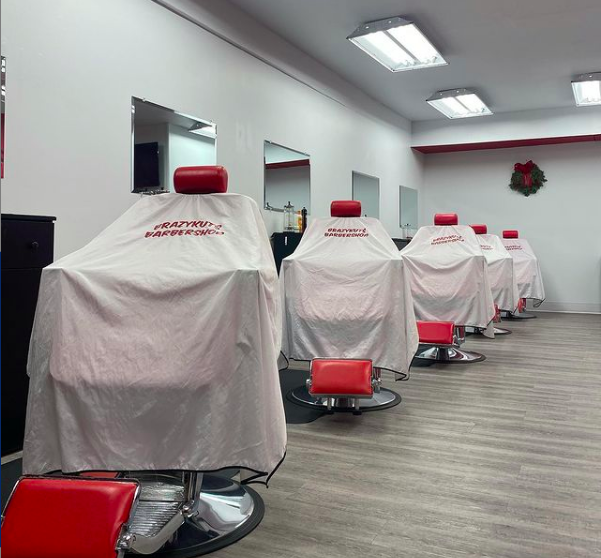 Brazykuts Barbershop | 1032 St Clair Ave W, Toronto, ON M6E 1A4, Canada | Phone: (416) 656-4053