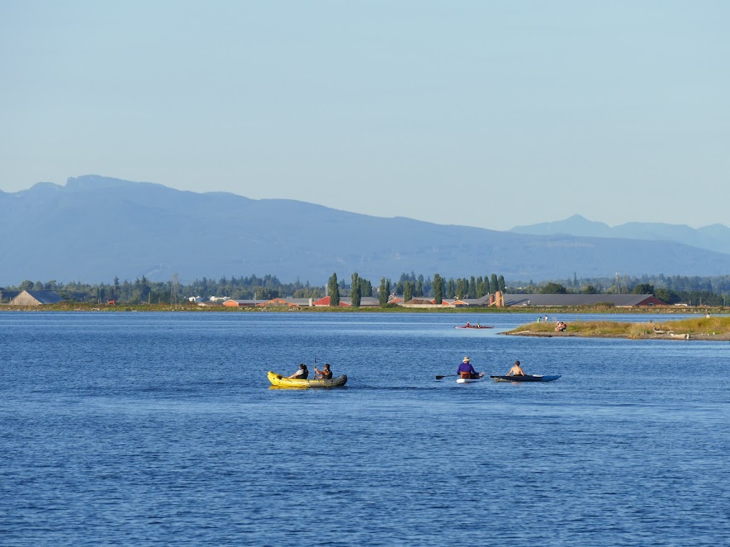Crescent Beach Marina | 12555 Crescent Rd, Surrey, BC V4A 2V4, Canada | Phone: (604) 538-9666
