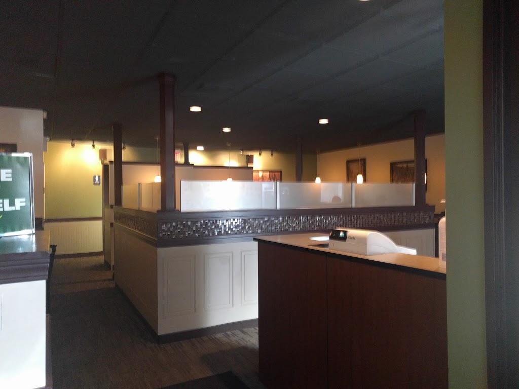 Gondola Pizza Restaurant | 771 Henderson Hwy, Winnipeg, MB R2K 2K7, Canada | Phone: (204) 661-2441