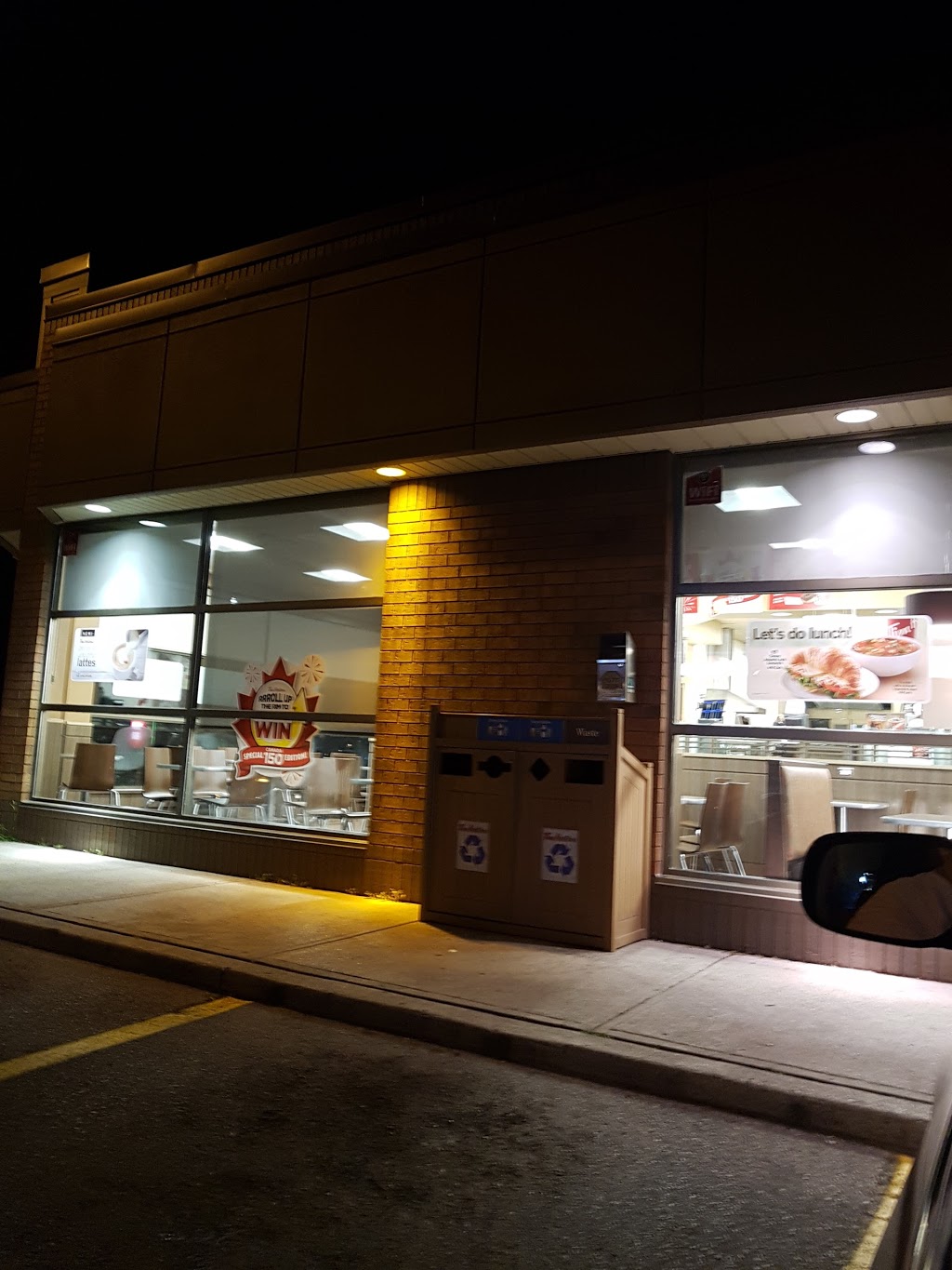 Tim Hortons | 4 Fairview Rd, Barrie, ON L4N 4P3, Canada | Phone: (705) 728-9444