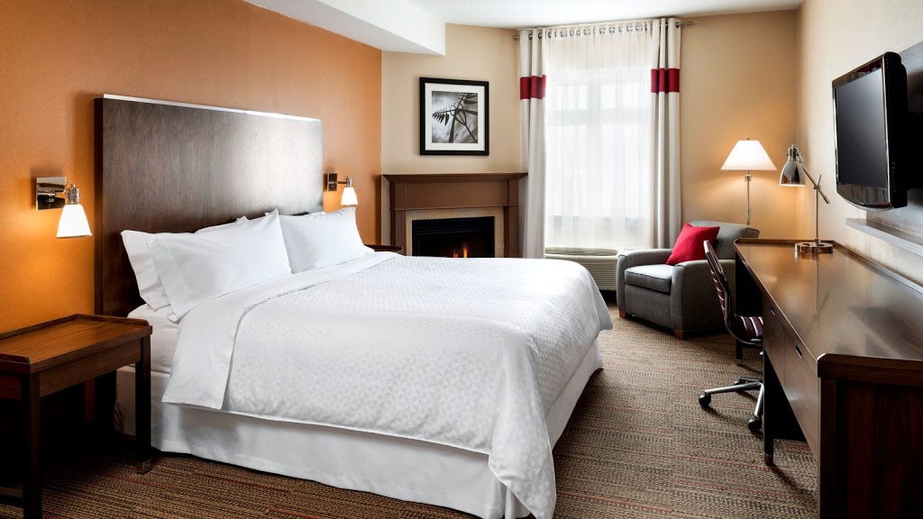 Four Points by Sheraton Barrie | 60 Bryne Dr, Barrie, ON L4N 9Y4, Canada | Phone: (705) 733-8989
