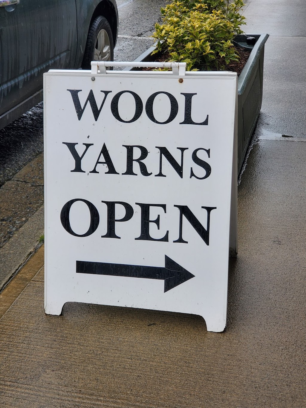 Great Balls of Wool | 4722 Marine Ave, Powell River, BC V8A 2L4, Canada | Phone: (604) 485-4859