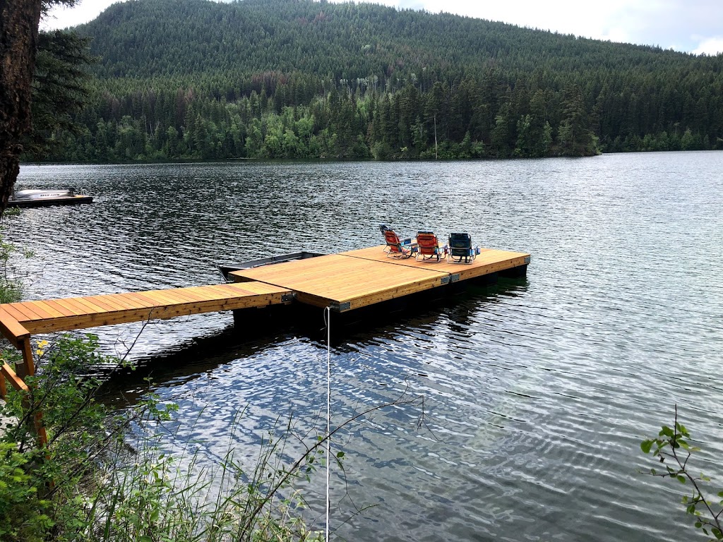 Sun N Fun Cedar Docks | 6765 Cools Rd, Vernon, BC V1B 3T2, Canada | Phone: (778) 475-3625