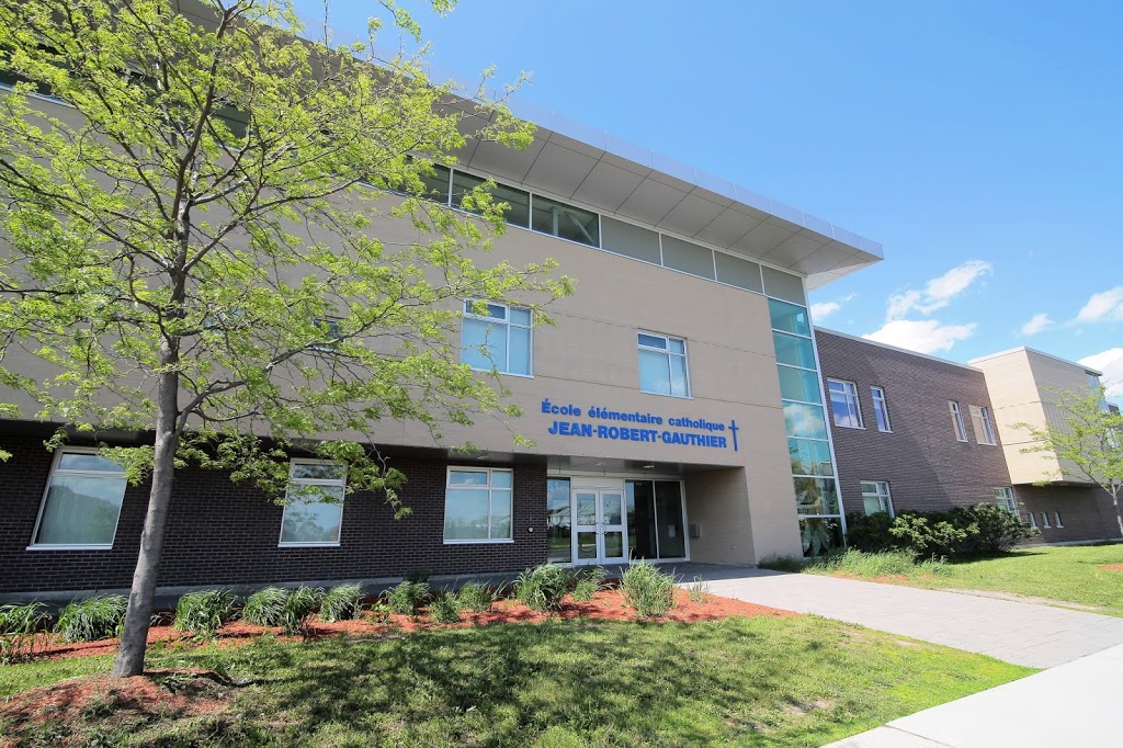 Elementary School Catholic Jean-Robert-Gauthier | 651 Chapman Mills Dr, Nepean, ON K2J 3V1, Canada | Phone: (613) 820-0757