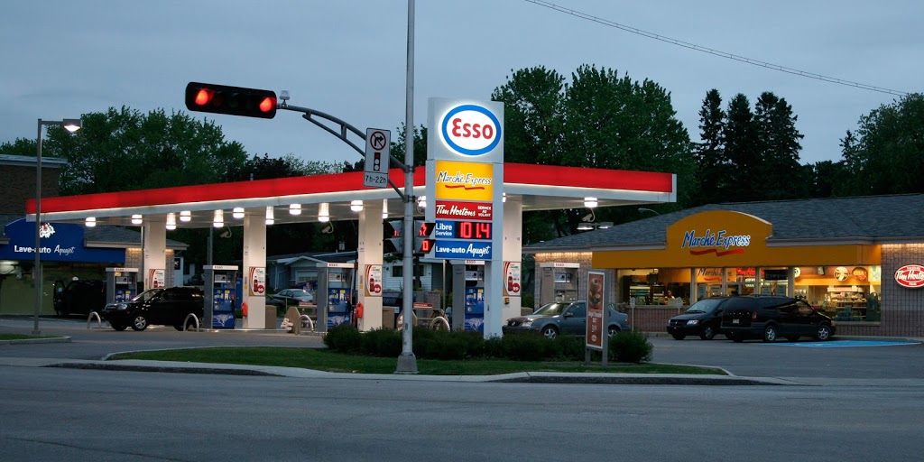 Esso | 9485 Boulevard Henri-Bourassa, Québec, QC G1G 4E7, Canada | Phone: (418) 622-5016