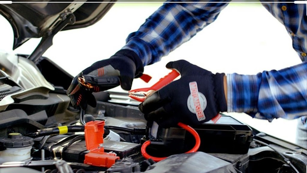 Taxi Survoltage Boucherville | 781 Rue Hélène-Boullé, Boucherville, QC J4B 2A6, Canada | Phone: (514) 802-9616