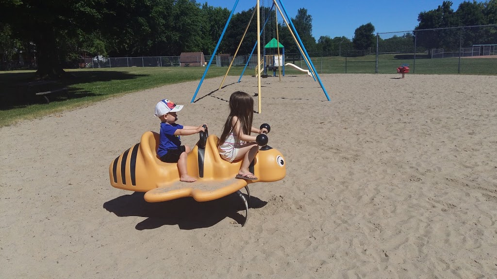 Perkinsfield Park | 43 County Road 6, Tiny, ON L0L 2J0, Canada | Phone: (705) 526-4204