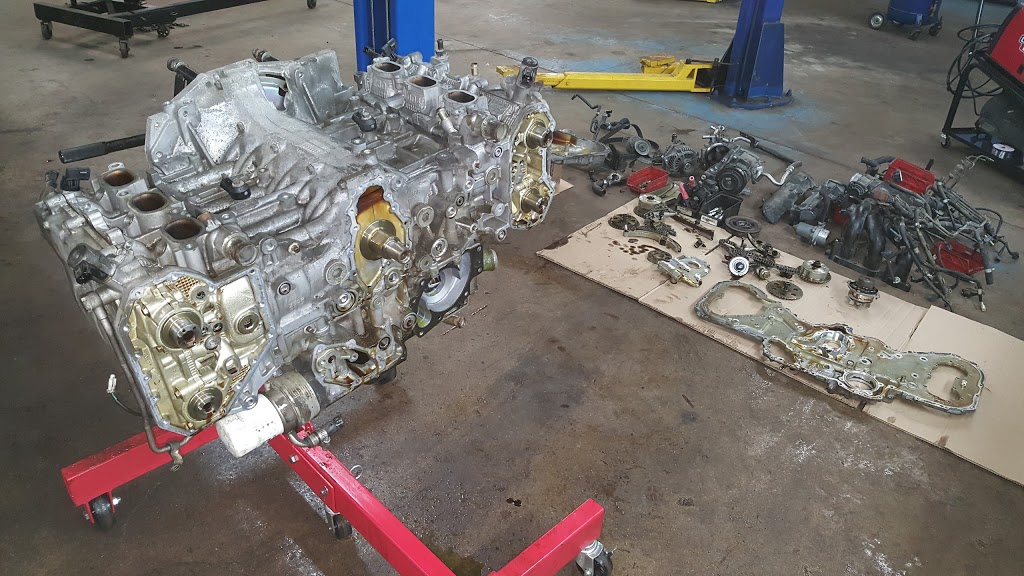 Auto Trust Centre | 5040 Maingate Dr #1, Mississauga, ON L4W 1X5, Canada | Phone: (905) 206-1276