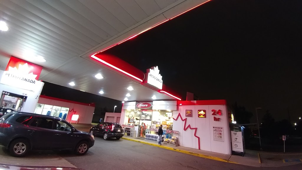 Petro-Canada | 995 Eglinton Ave E, Mississauga, ON L4W 4H3, Canada | Phone: (905) 624-3732