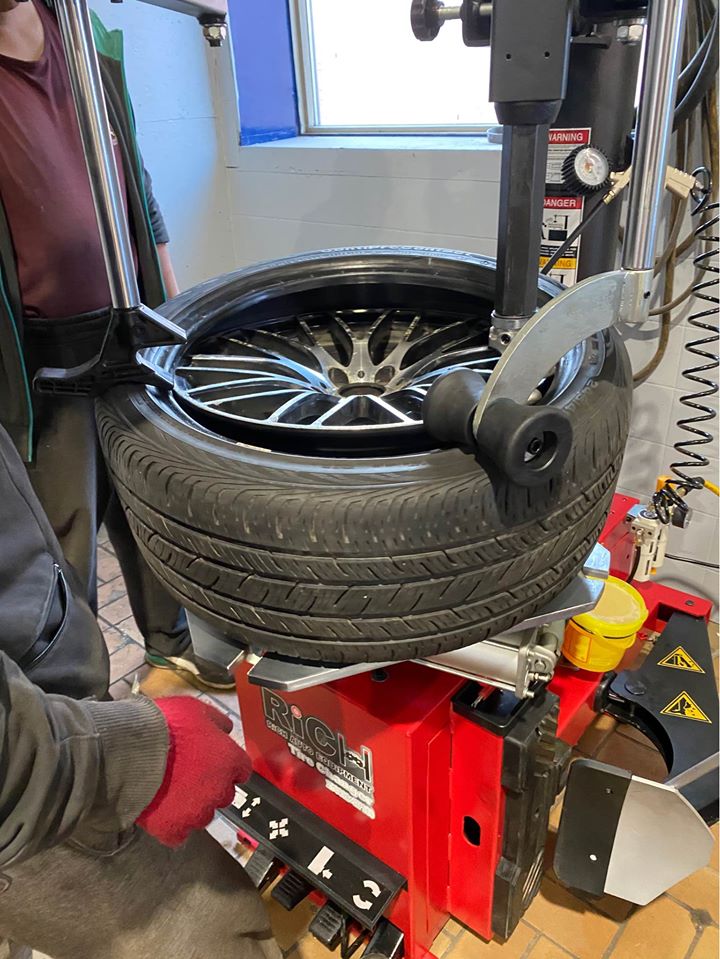 AutomCars Service Centre | 5138 Everest Dr, Mississauga, ON L4W 2R4, Canada | Phone: (647) 874-7891