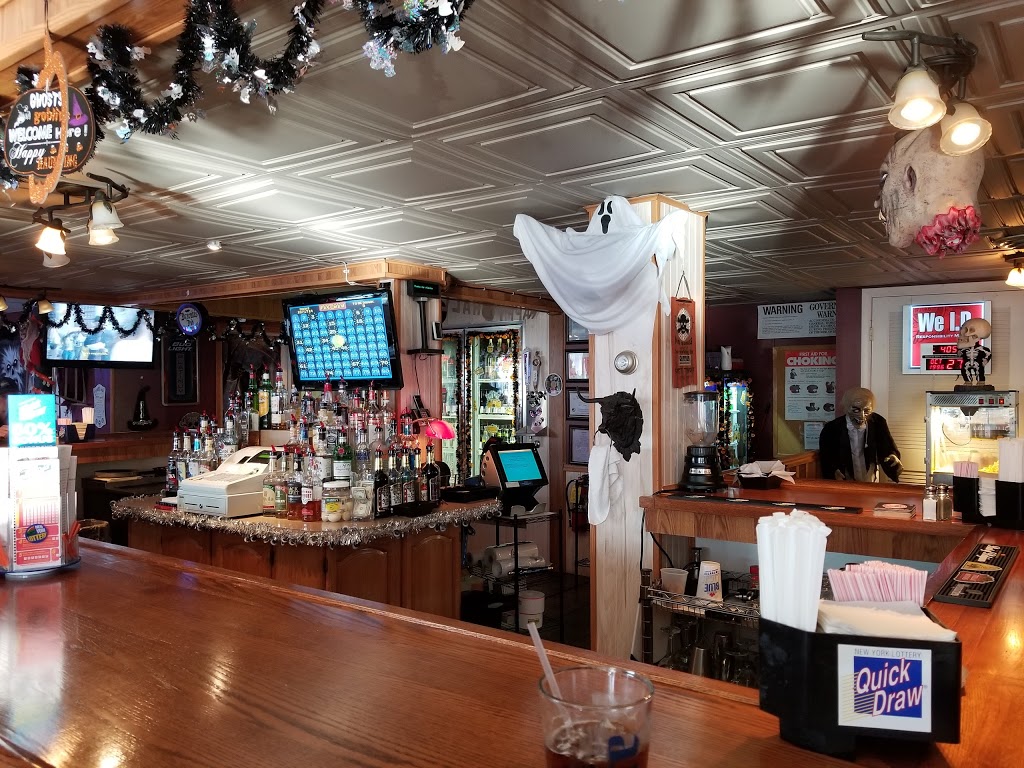 Cattle Barn Pub & Grill | 9658 U.S. 9, Chazy, NY 12921, USA | Phone: (518) 846-7834
