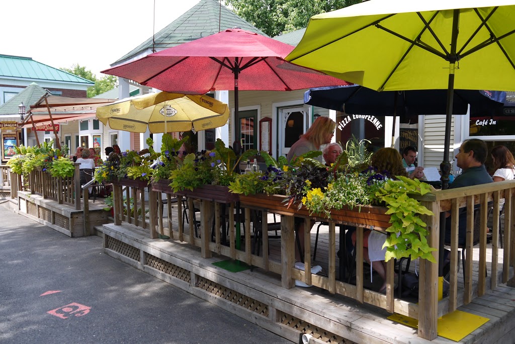 Tartinizza | 19 Rue Principale N, Sutton, QC J0E 2K0, Canada | Phone: (450) 538-5067