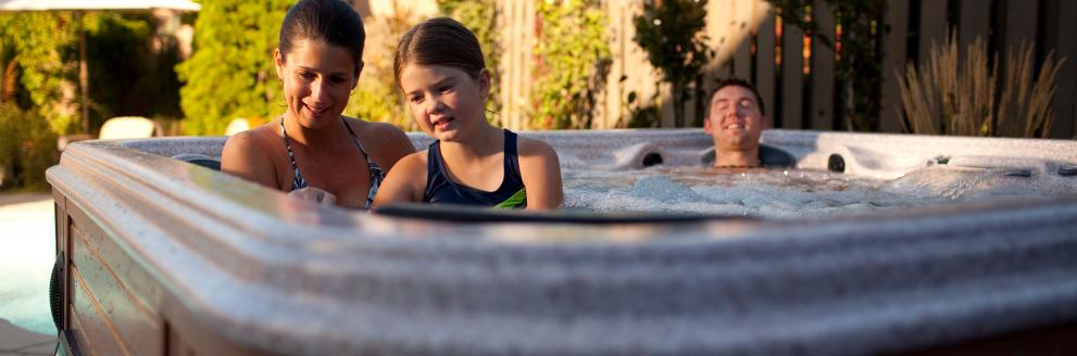 Hudson Piscines & Spas | 506 Rue Main, Hudson, QC J0P 1H0, Canada | Phone: (450) 458-5486