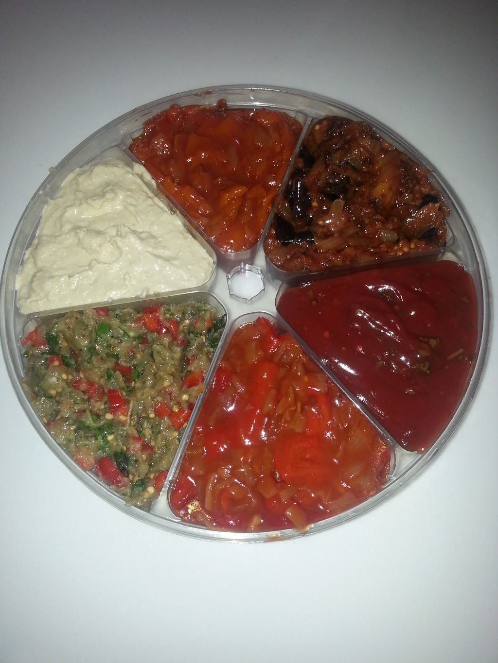 Capris Grill | 205 Don Head Village Blvd, Richmond Hill, ON L4C 7R3, Canada | Phone: (905) 237-3877
