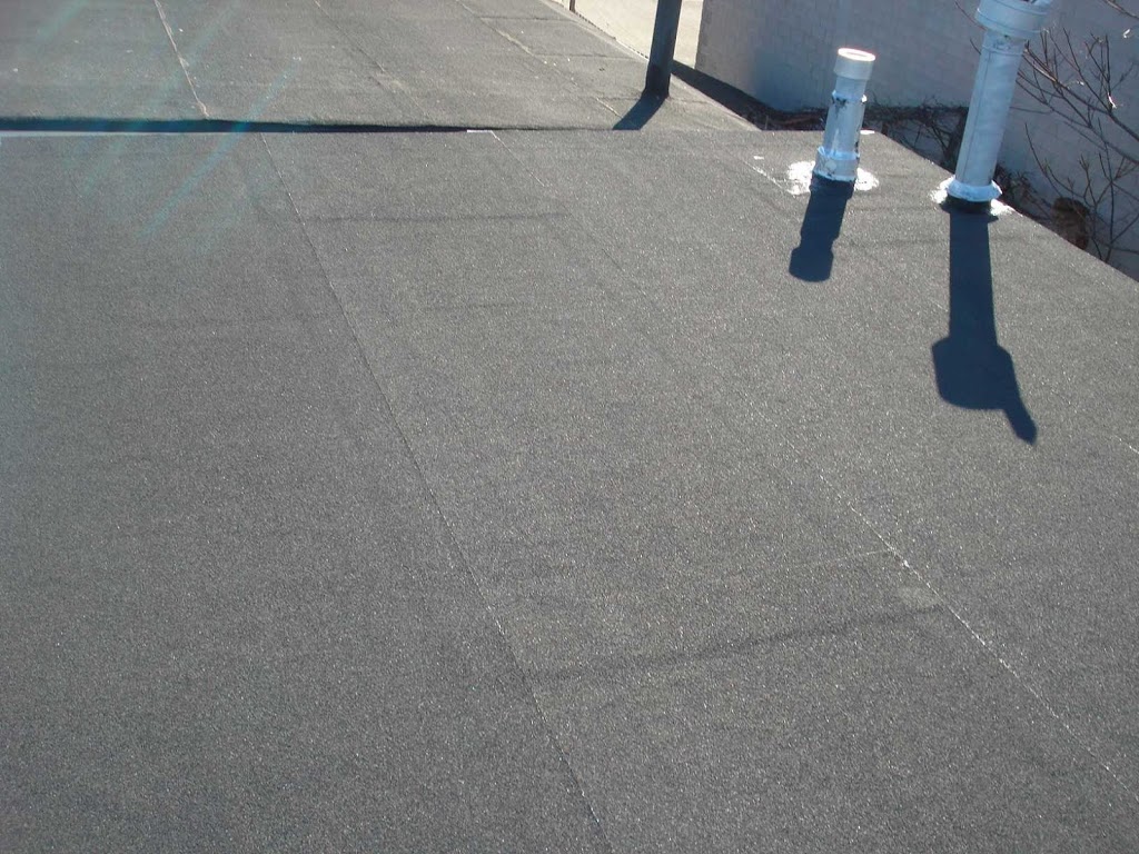 THE RIGHT ROOFING | 31 Minto Ave, Hamilton, ON L8L 6E3, Canada | Phone: (289) 700-5311
