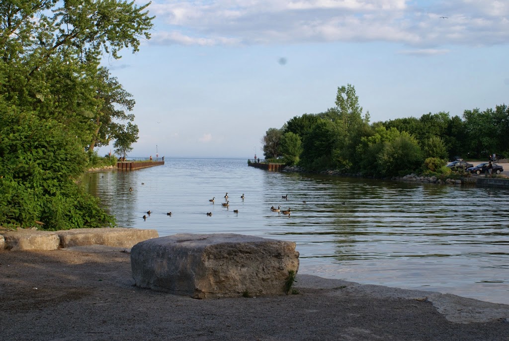 Marie Curtis Park 2 Forty Second St, Etobicoke, ON M8W 3P2, Canada