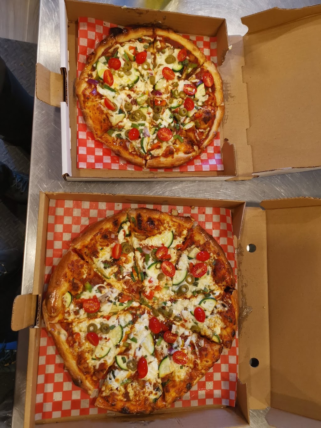 Bear Town Pizza Limited | 1252 River Rd, Bear River, NS B0S 1B0, Canada | Phone: (902) 467-3785