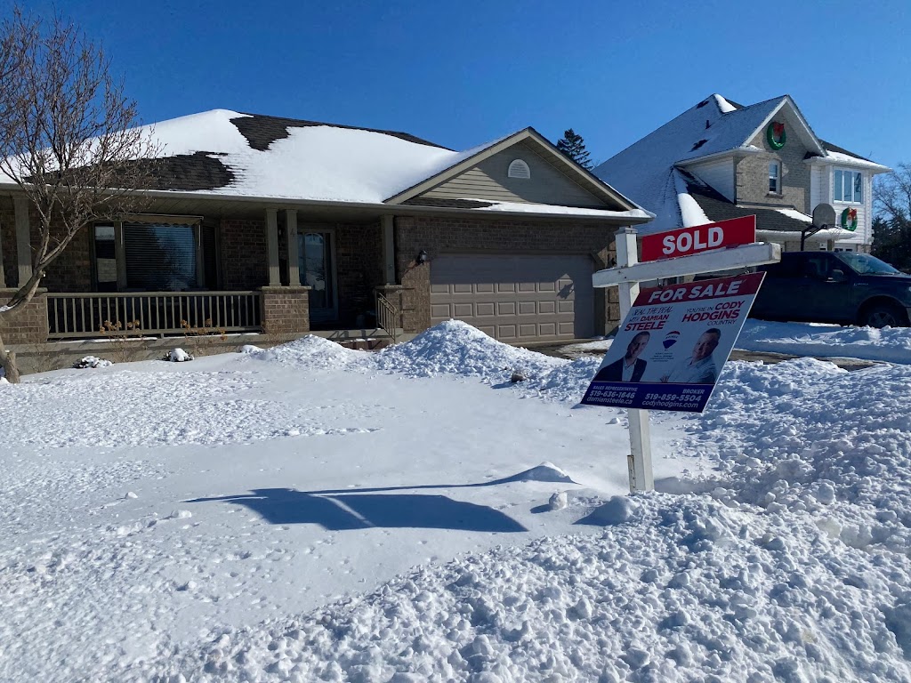 Cody Hodgins,Broker, Re/Max Centre City Realty | 36 First Ave, St Thomas, ON N5R 4M8, Canada | Phone: (519) 859-5504