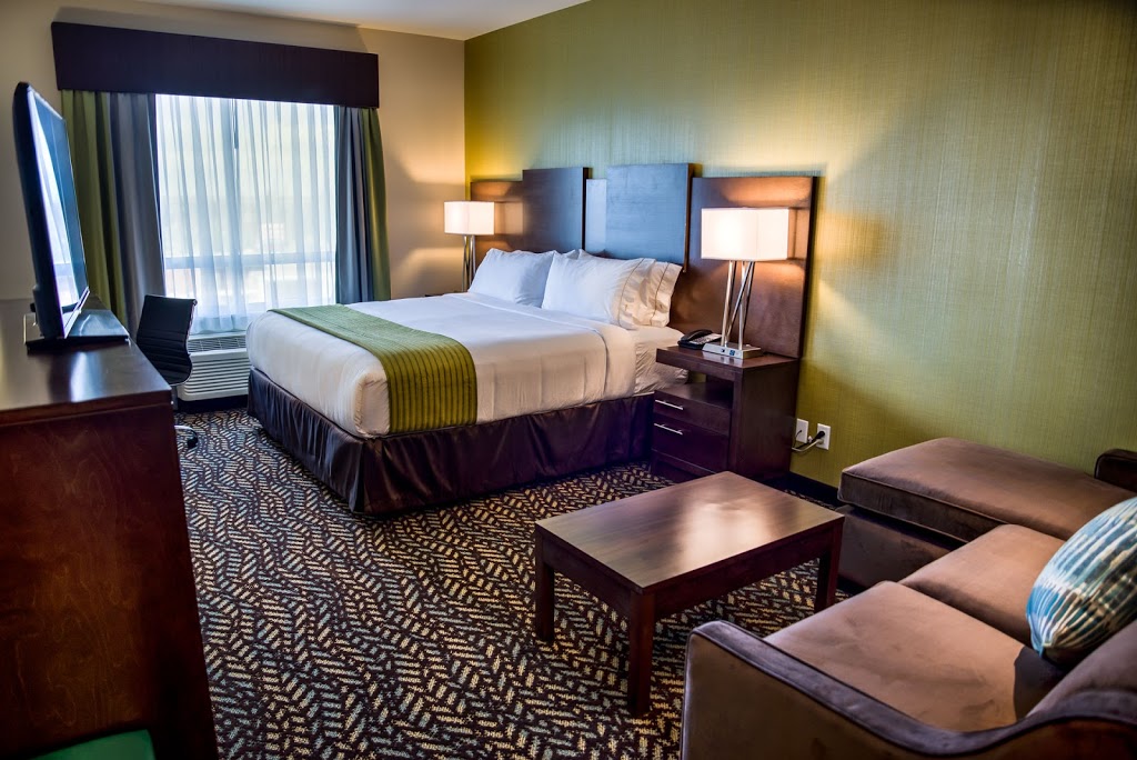 Holiday Inn Express & Suites | 201 Jennifer Heil Way, Spruce Grove, AB T7X 0T3, Canada | Phone: (780) 571-1101