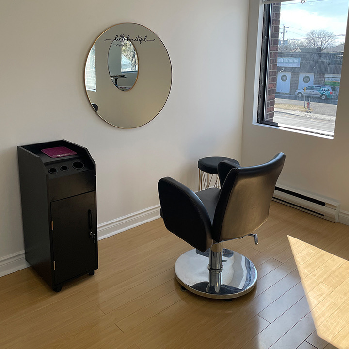M Hair Pro | 5660 Ch. de Chambly Local 202, Saint-Hubert, QC J3Y 7E5, Canada | Phone: (514) 995-3813