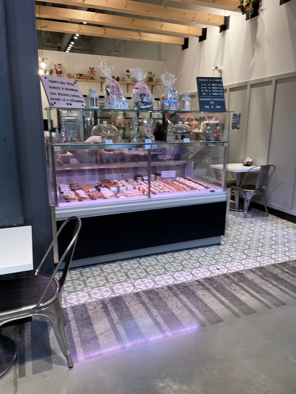 Pralines et Cie | 510 Bd des Promenades #116, Saint-Hubert, QC J3V 6A8, Canada | Phone: (450) 626-2212