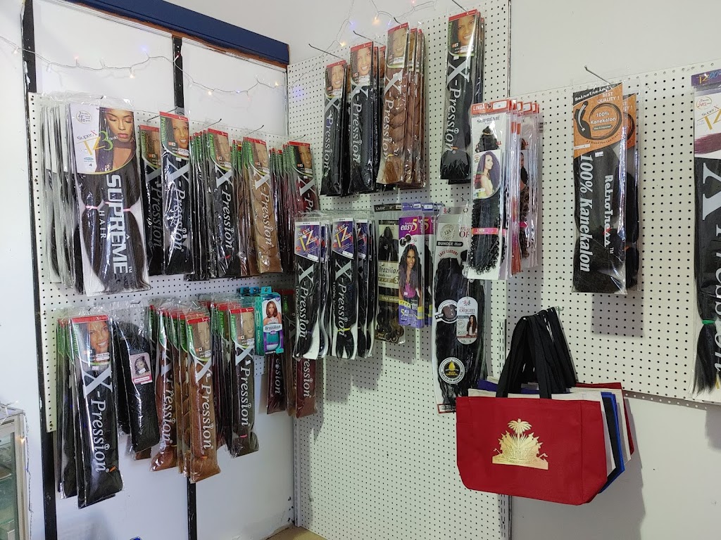 Marché Haïtien Jean-Dor | 5021 Bd Laurier # 101, Terrebonne, QC J7M 1C3, Canada | Phone: (450) 639-9418