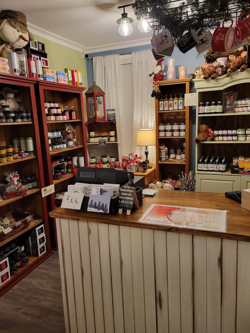 Stéphane Buteau chocolatier | 250 Rue Brassard, Saint-Michel-des-Saints, QC J0K 3B0, Canada | Phone: (450) 833-1866