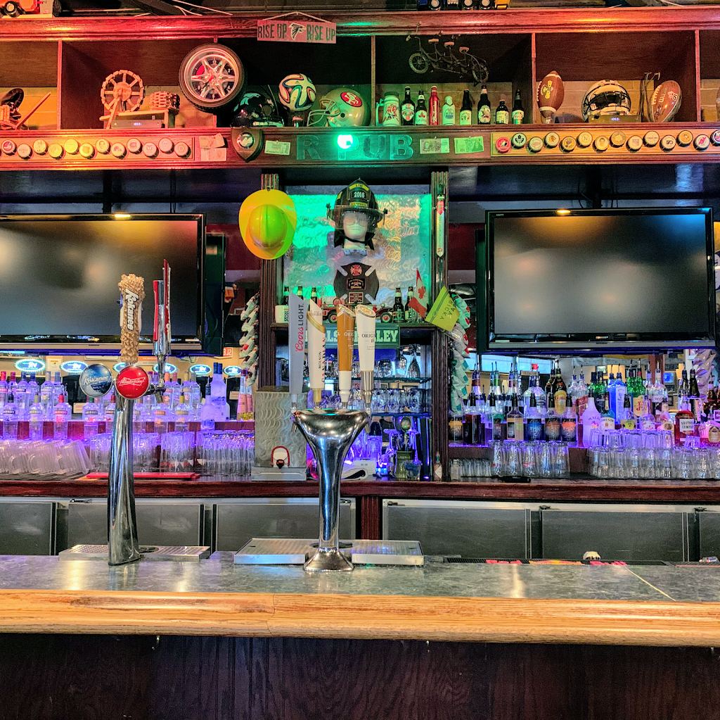 R Pub | 16753 100 St NW, Edmonton, AB T5X 3Z9, Canada | Phone: (780) 457-1266