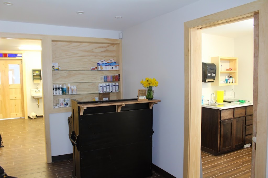 New Perth Animal Hospital | 3188 Georgetown Rd Rte. #3, New Perth, PE C0A 1G0, Canada | Phone: (902) 838-1800