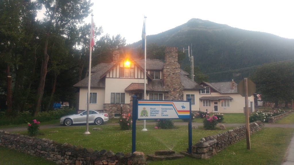 Royal Canadian Mounted Police (RCMP) | 202 Waterton Ave, Waterton Park, AB T0K 2M0, Canada | Phone: (403) 859-2044